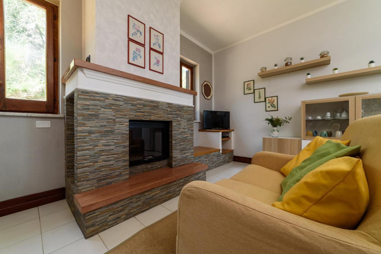 B&B Albachiara Casa Di Campagna 오글리아스트로 실렌토 외부 사진
