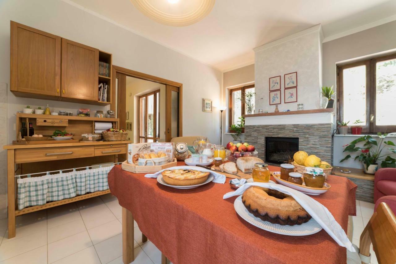 B&B Albachiara Casa Di Campagna 오글리아스트로 실렌토 외부 사진