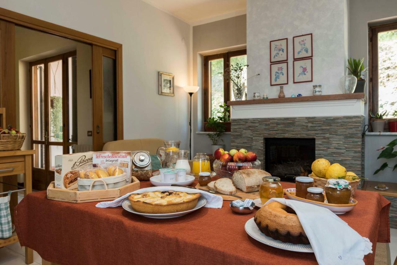 B&B Albachiara Casa Di Campagna 오글리아스트로 실렌토 외부 사진